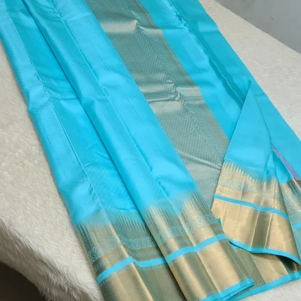 Kanchipuram 100% Pure Handwoven 1G Emboss Body Pattern Trendy Border Silk Sarees - CANDY SAREES