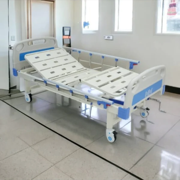 OH 475-FOWLER COT WITH ALUMINIUM RAILINGS,ABS BOARDS&CASTORS - OCEANIC HEALTHCARE